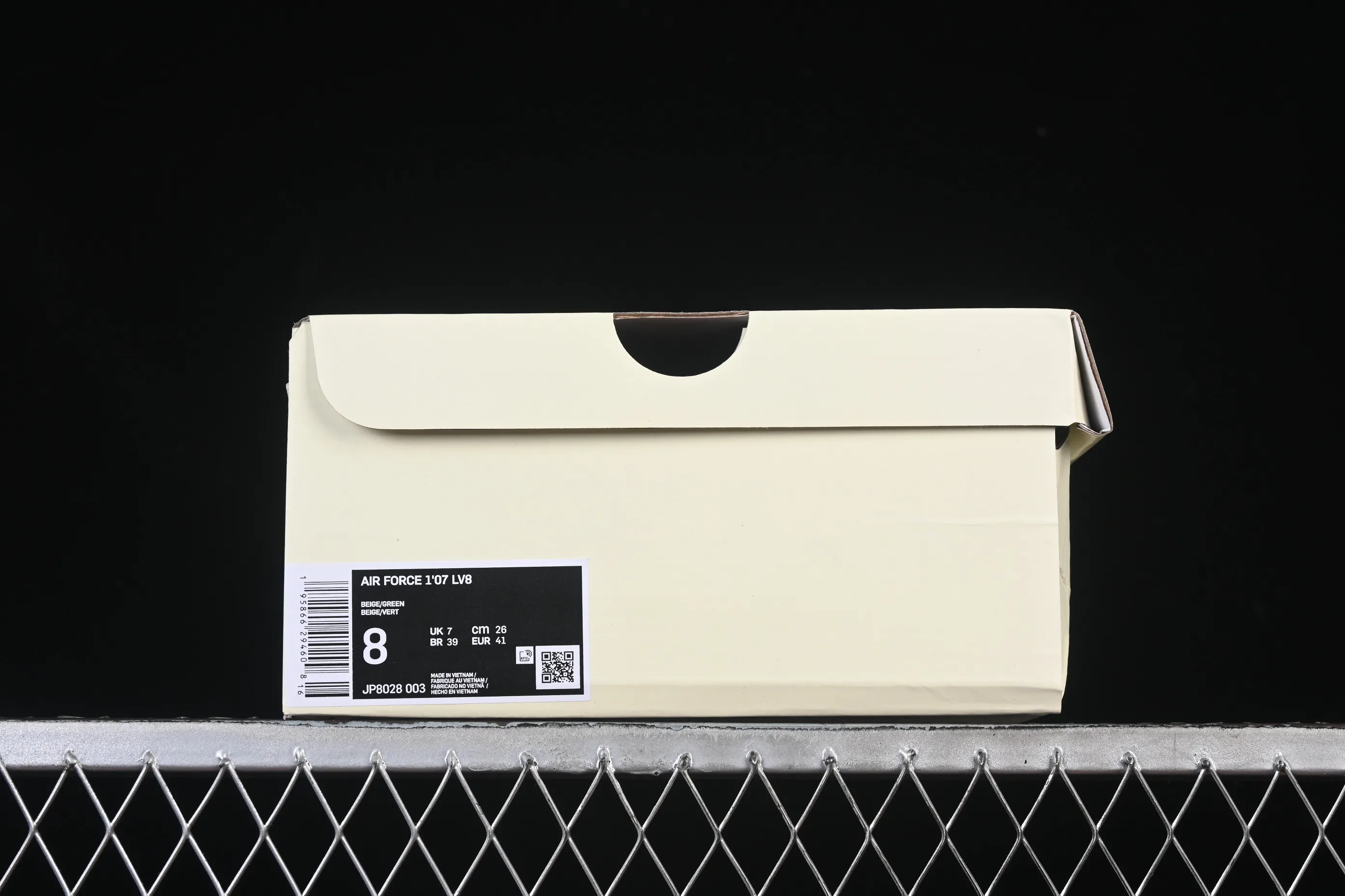 All categories Nk Air Force 1 Air Force series Nk Air Force 1 Low Air Force low top Nike Air Force 1'07 Low Burberry co-branded Mi Army green electric embroidery Air Force 1 low top casual sneakers JP8028-003